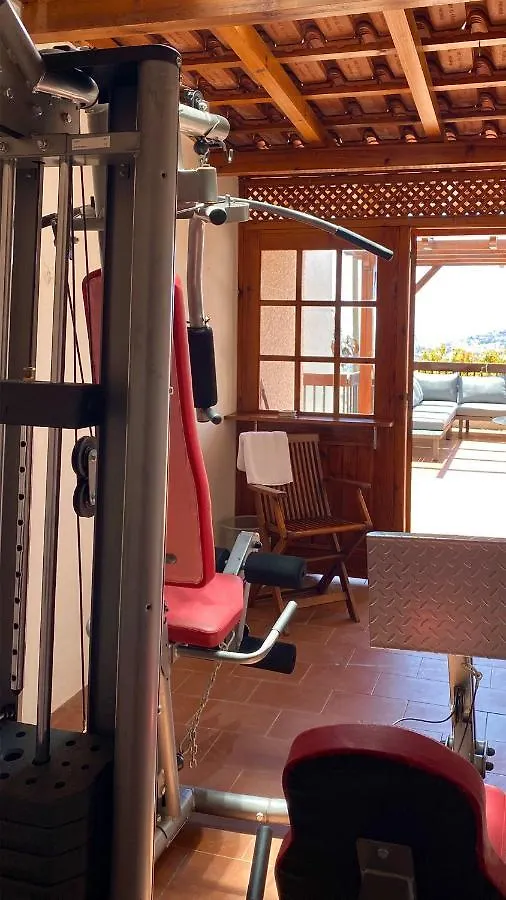 Chalet Casa Ideal Para Familias Com Vista Mar Desafogada Funchal  Portugal